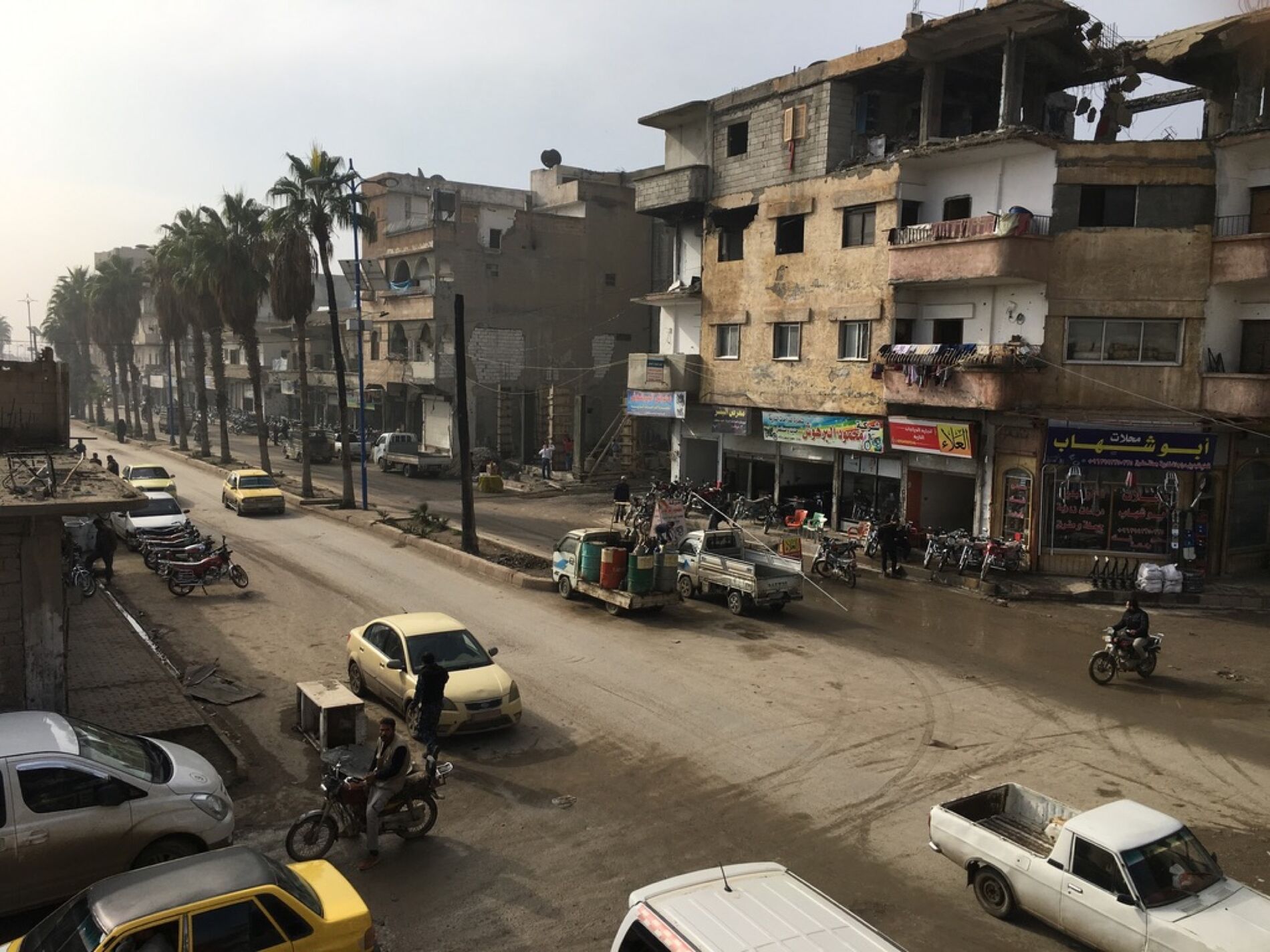 Overview of a street in Raqqa in December 2018